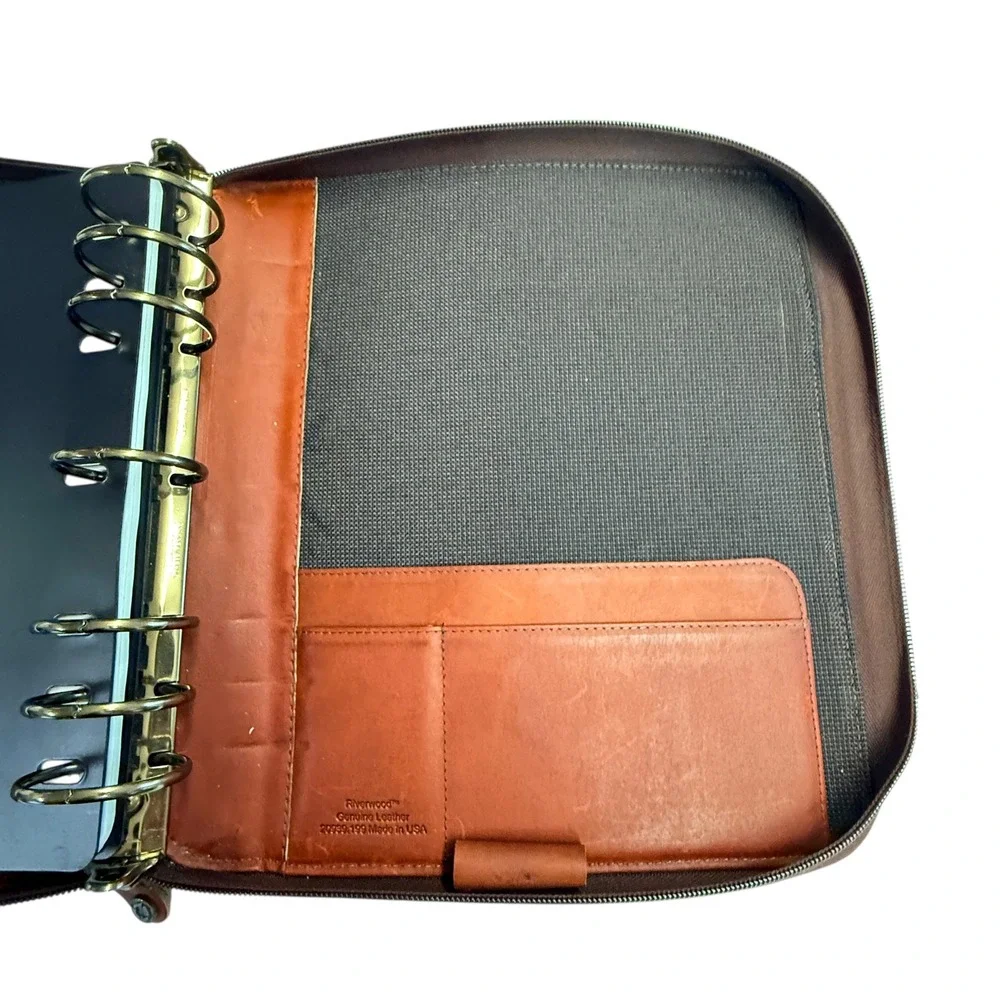 Franklin Covey Leather Zip Around Business Portfolio Planner Organizer‎ Brown